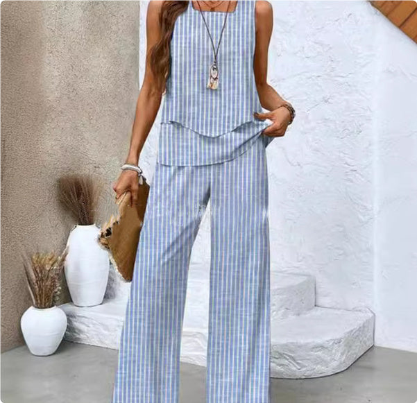 Lina - Two-piece handleless set with floral print