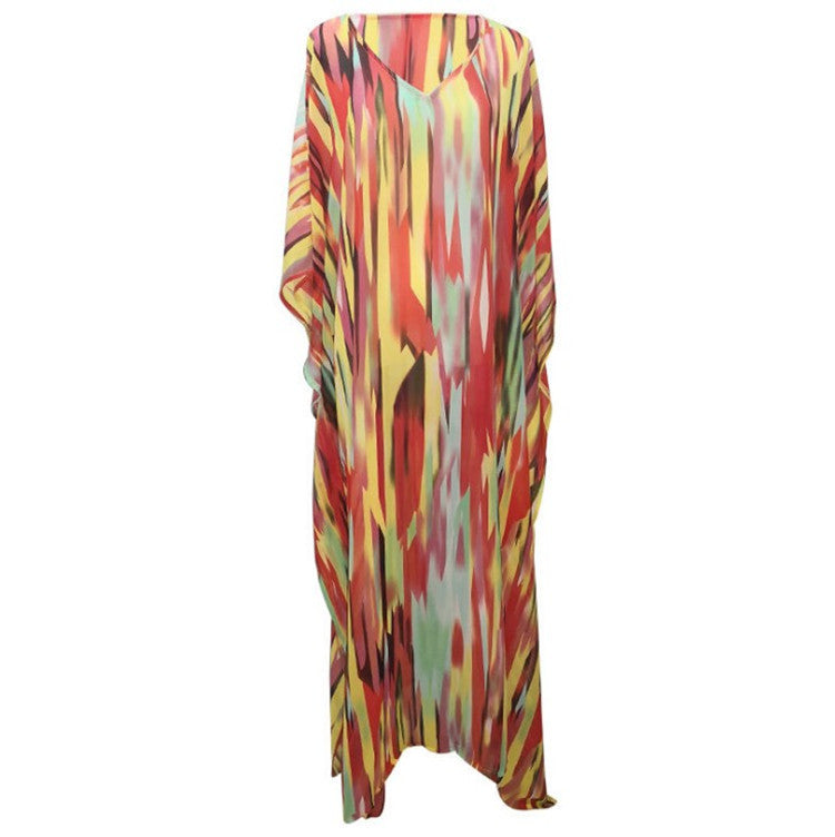 Ladies beach robe with artistic pattern and generous cut Ivyshape