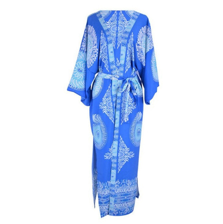 Women's beach robe with luxurious pattern details and deep slit Ivyshape
