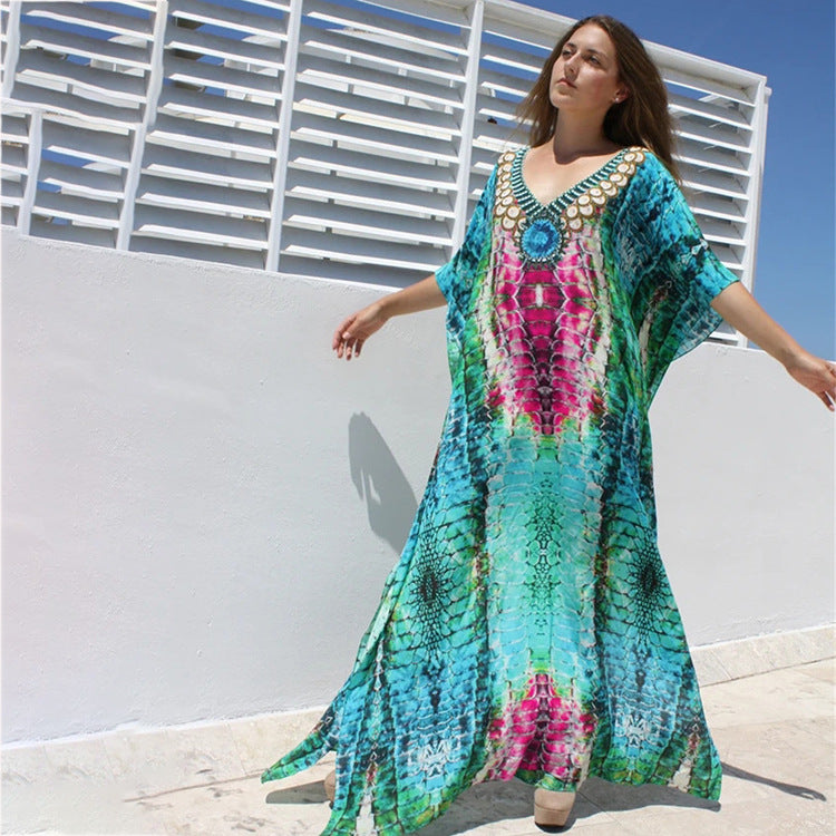 Women's Kaftan with shimmering snake pattern and high-quality embroidery Ivyshape