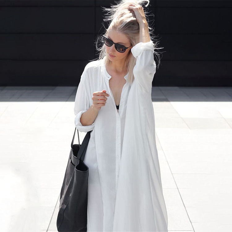 Ladies Airy Beach Coat with Buttonless Design Ivyshape