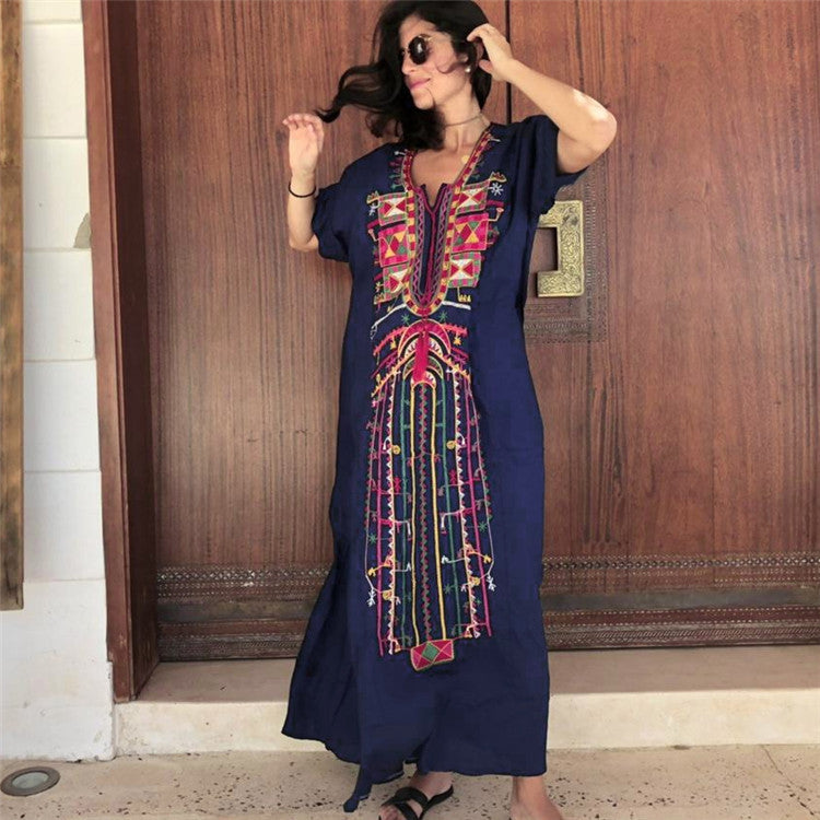Ladies Kaftan with intricate hand embroidery and loose fit Ivyshape