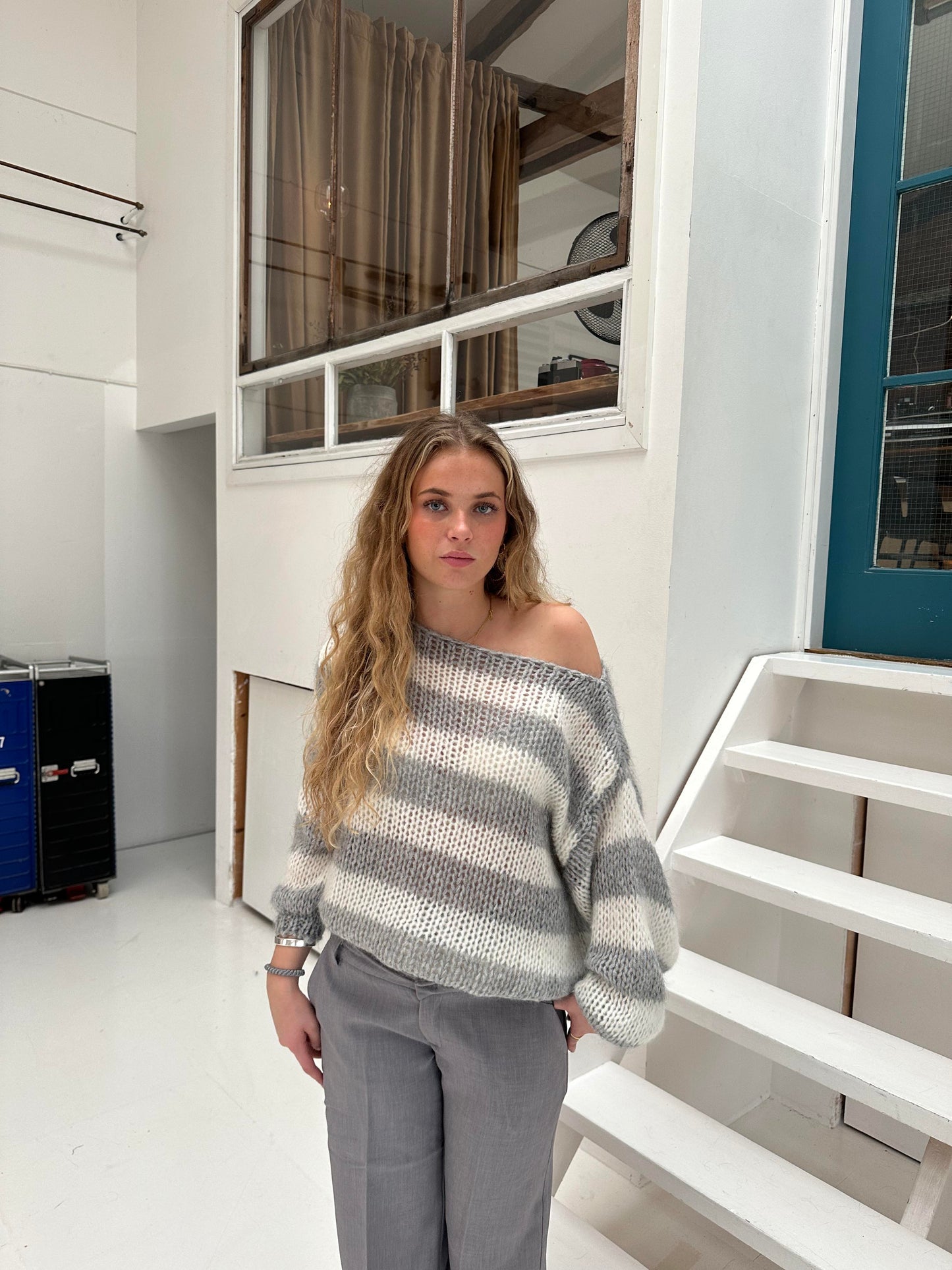 Sofia | Maglione oversize con collo alto per donna