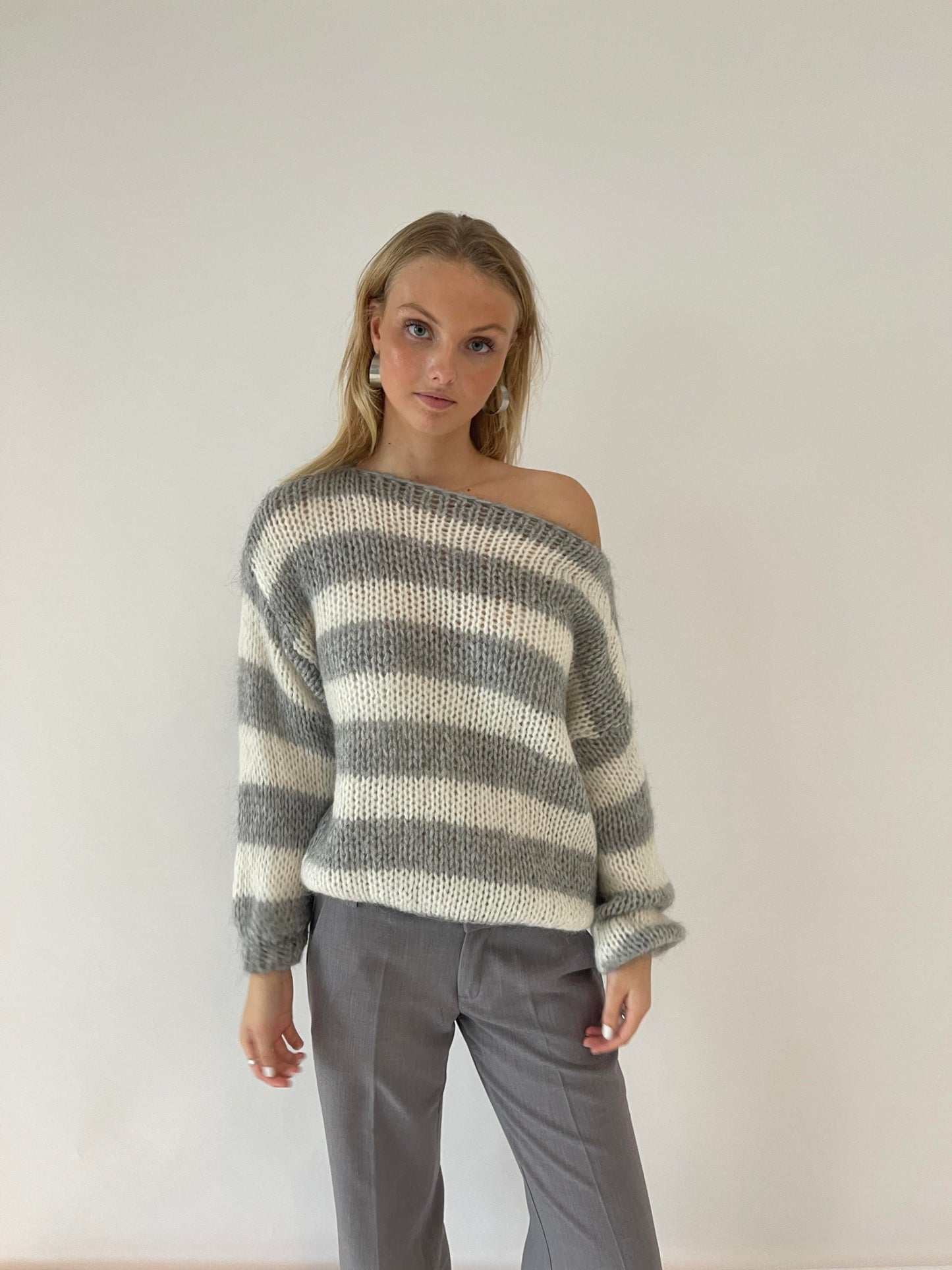 Sofia | Maglione oversize con collo alto per donna