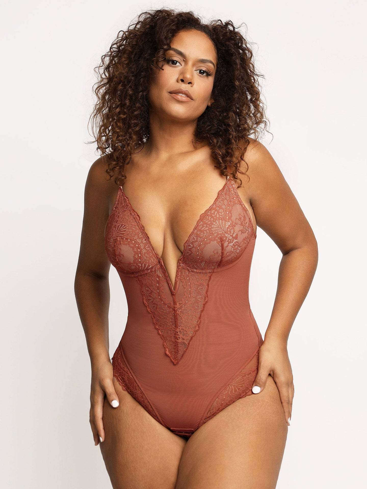 Alessi™ | Flattering lace fit bodysuit