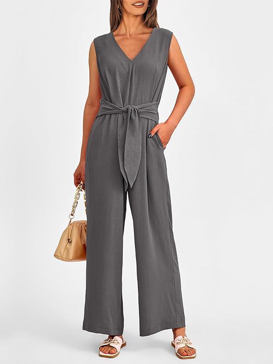 Ladies Elegant Jumpsuit with V-Neck and Tailored Design Ivyshape