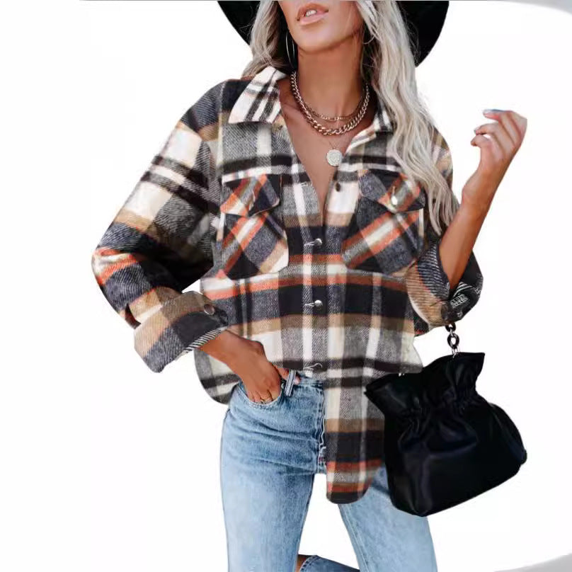Women’s checked overshirt made of comfortable cotton blend with large patch pockets Ivyshape