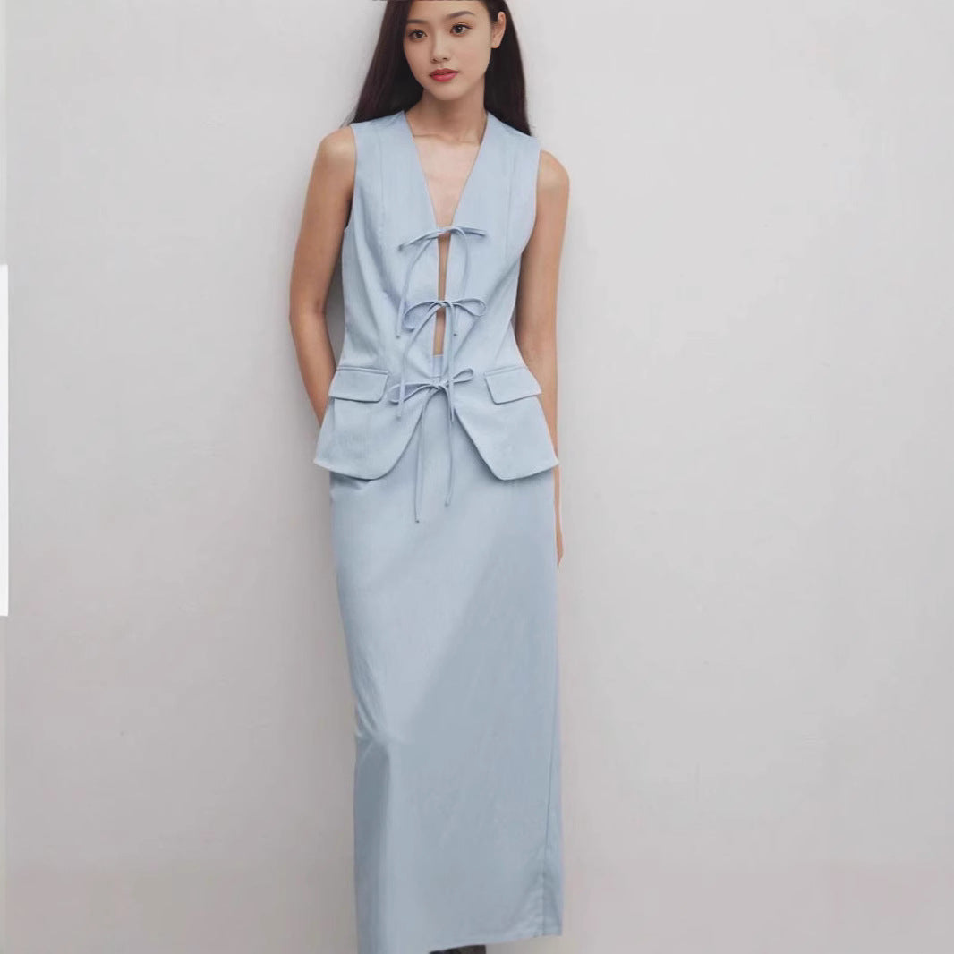 Ladies Elegant Maxi Dress with Chic Lacing and Lapel Ivyshape