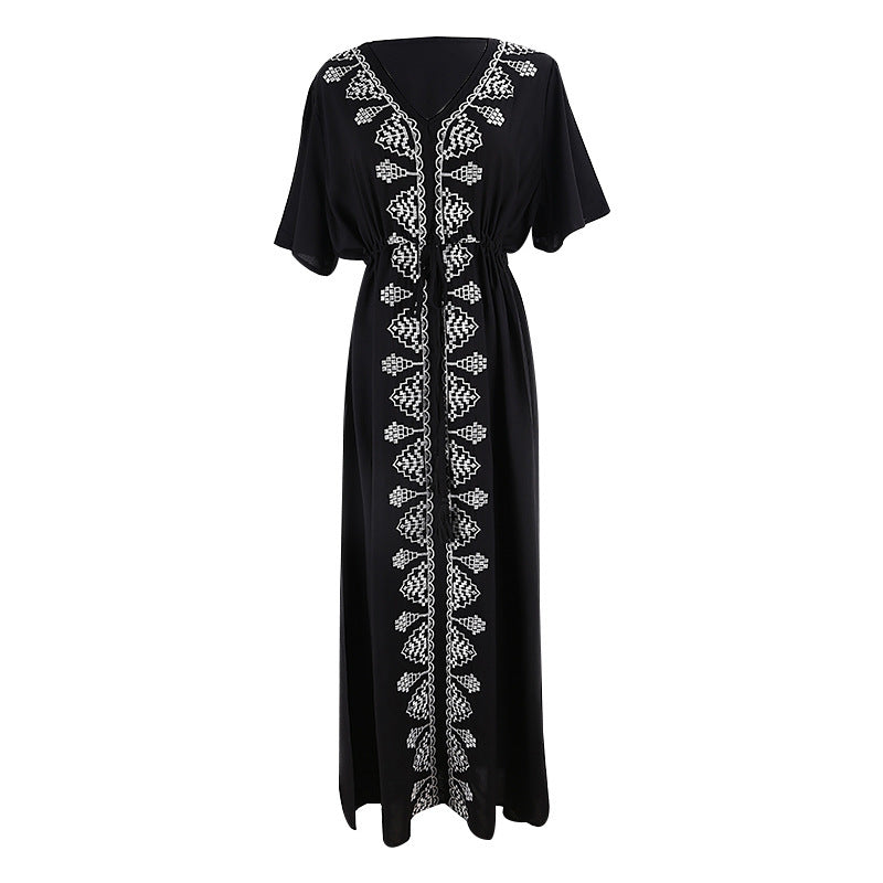 Women’s Maxi Dress with Artistic Embroidery and Wide Cut Ivyshape