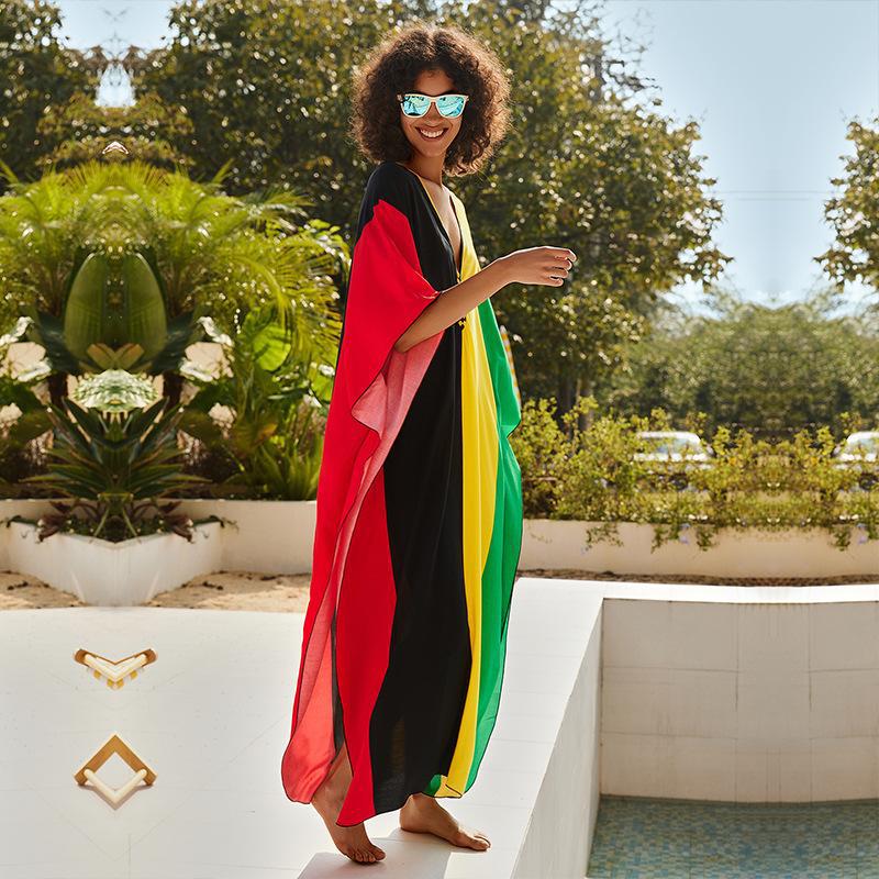 Women's beach kaftan with striking geometric design Ivyshape