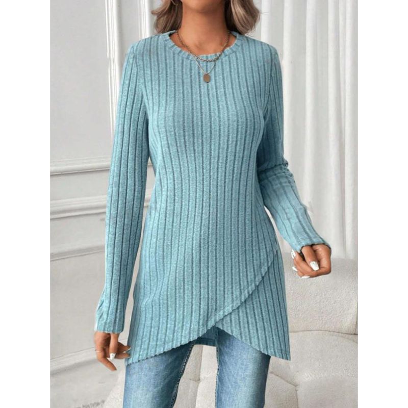 Ladies asymmetrical knitted top with ribbed structure Ivyshape