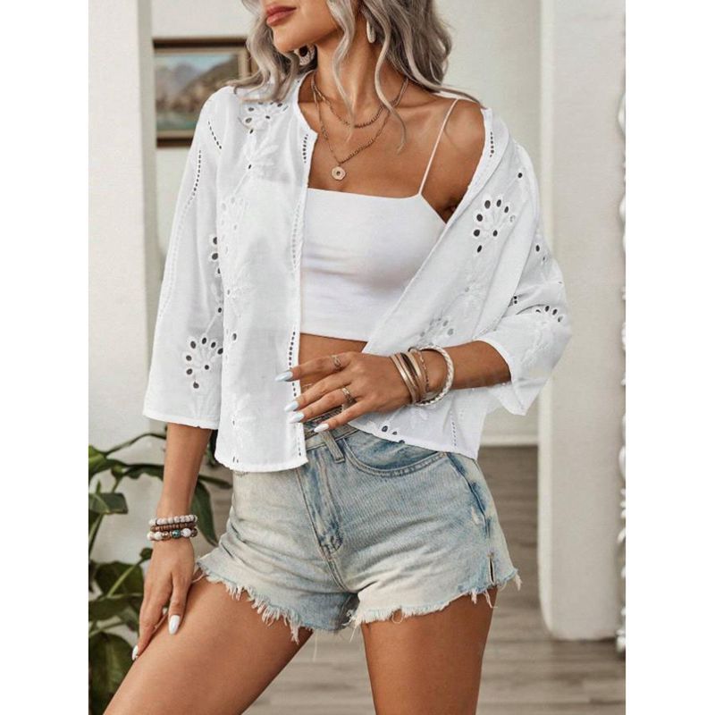 Ladies airy blouse with eyelet embroidery Ivyshape