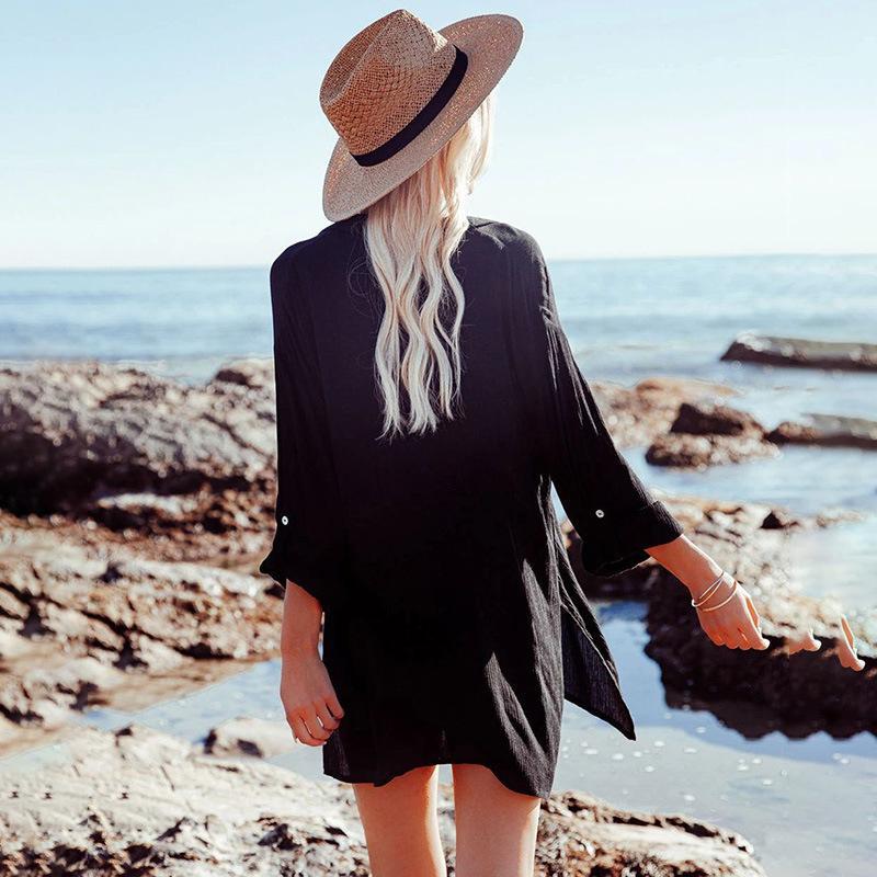 Women's breezy beach shirt with button details and casual fit Ivyshape