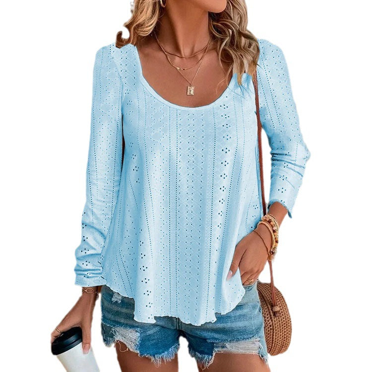Ladies airy top with fine embroidery Ivyshape