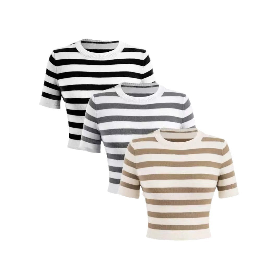Women's short-sleeved striped shirt made of fine knit Ivyshape