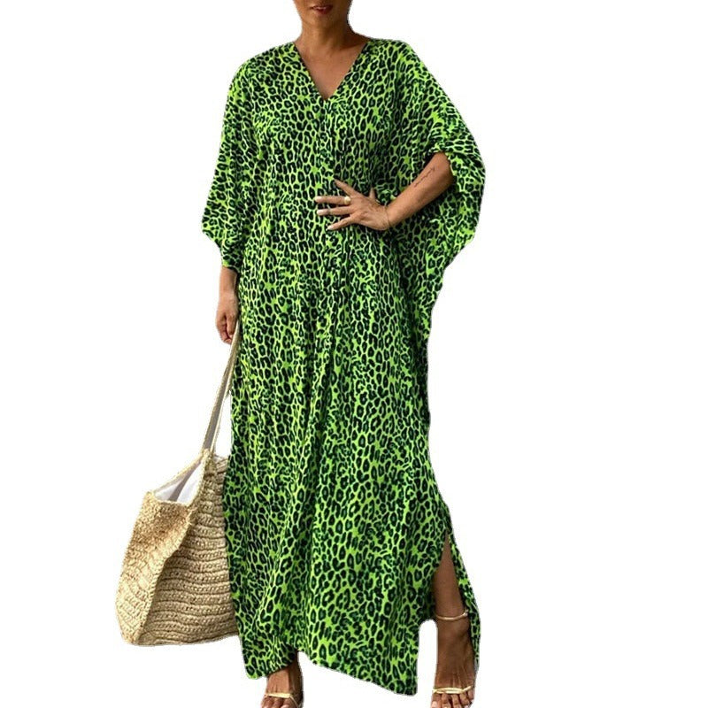 Ladies fashionable kaftan with animal motif and flexible tie band Ivyshape