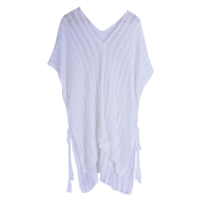 Women's beach tunic with airy silhouette and fringes Ivyshape
