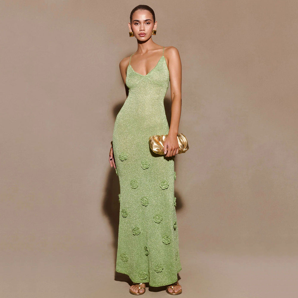 Women's maxi dress with shiny fabric and floral design Ivyshape