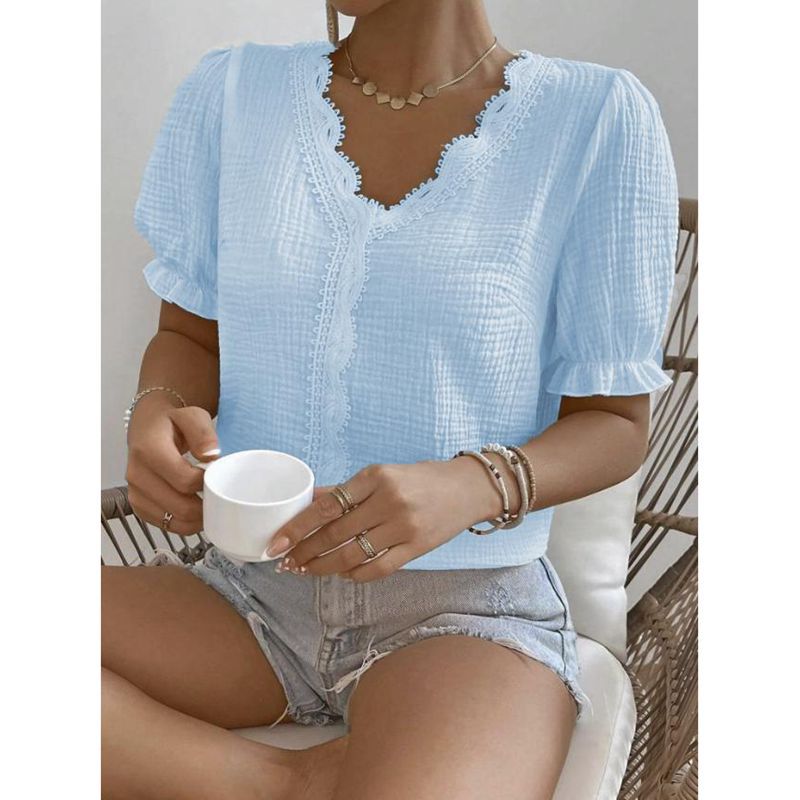 Ladies relaxed V-neck blouse with ruffle details Ivyshape