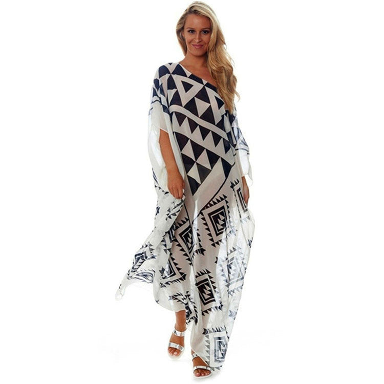 Ladies Maxi Beach Cover-up with Graphic Pattern and Side Slits Ivyshape
