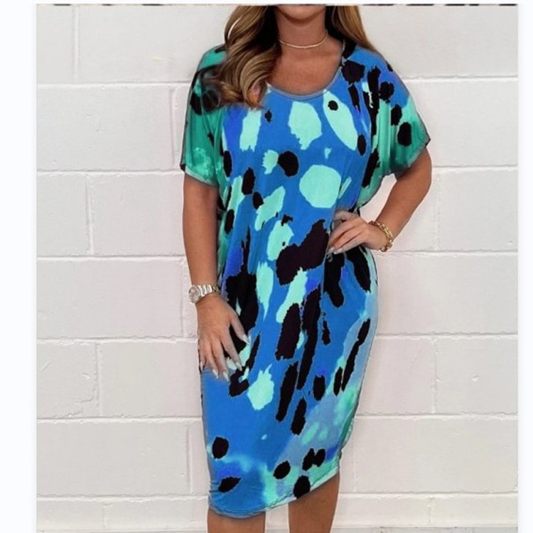 Ladies Elegant and Airy Midi Dress with Unique Animal Print Ivyshape