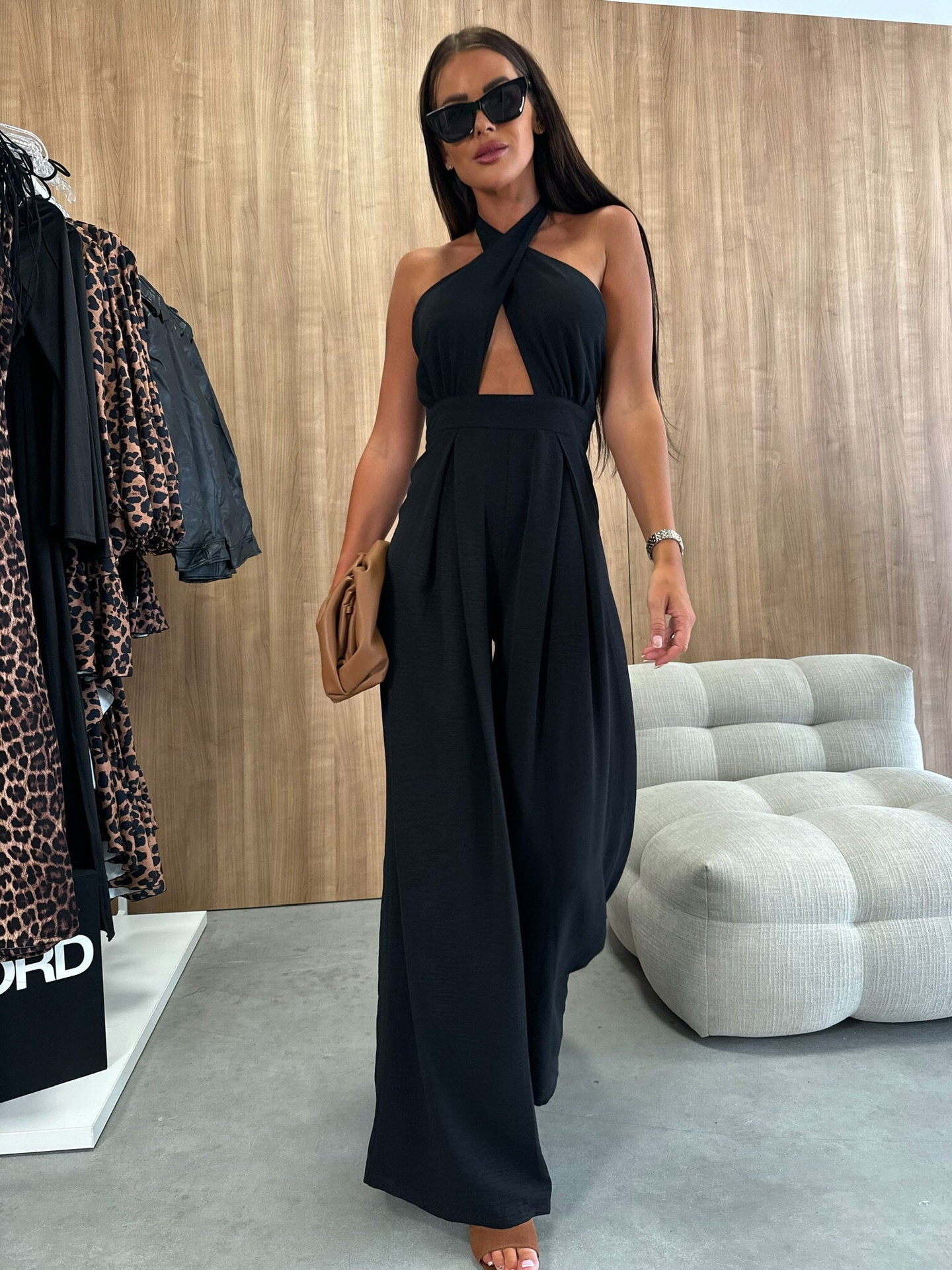 Women's jumpsuit with deep V-neck and elegant cut Ivyshape