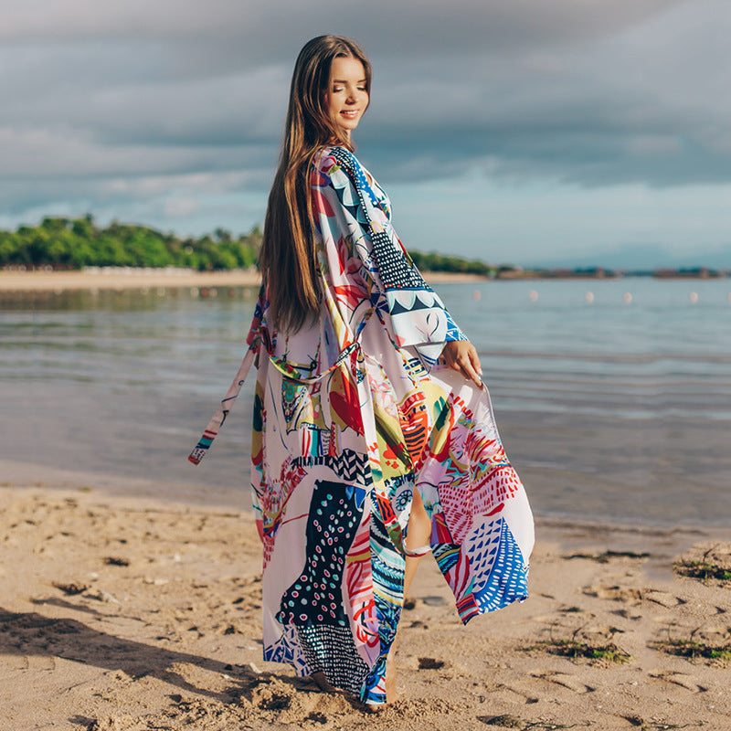 Women's trendy beach kimono with deep side slits and colorful pattern Ivyshape