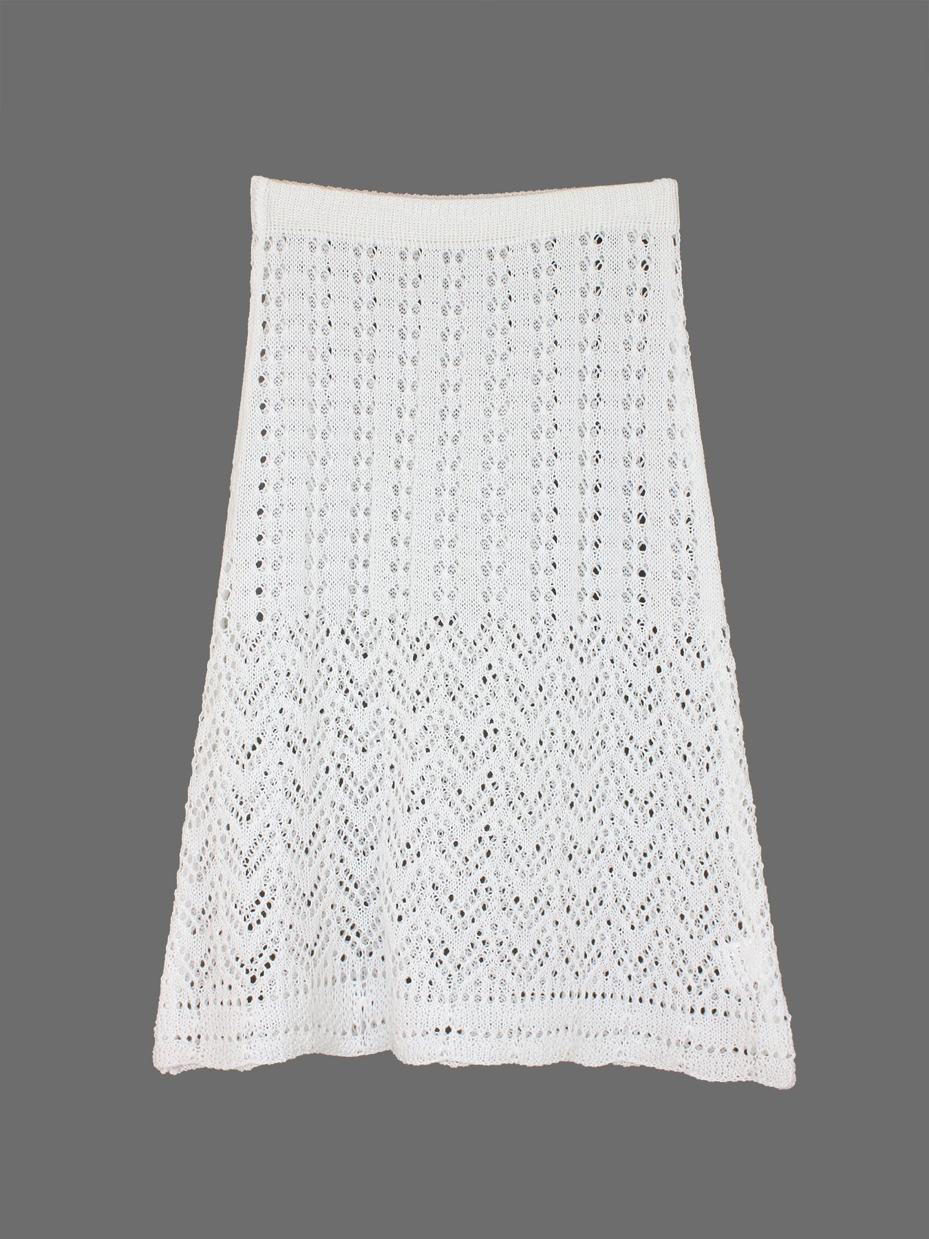 Women's Crochet Crop Top with V-Neck and Fine Details Ivyshape