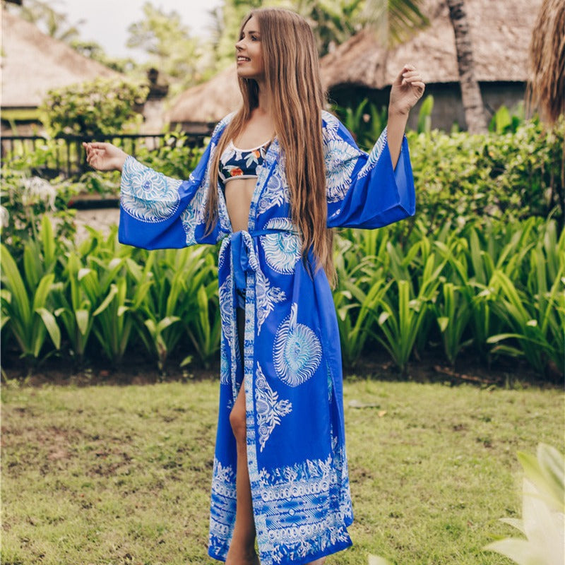 Women's beach robe with luxurious pattern details and deep slit Ivyshape