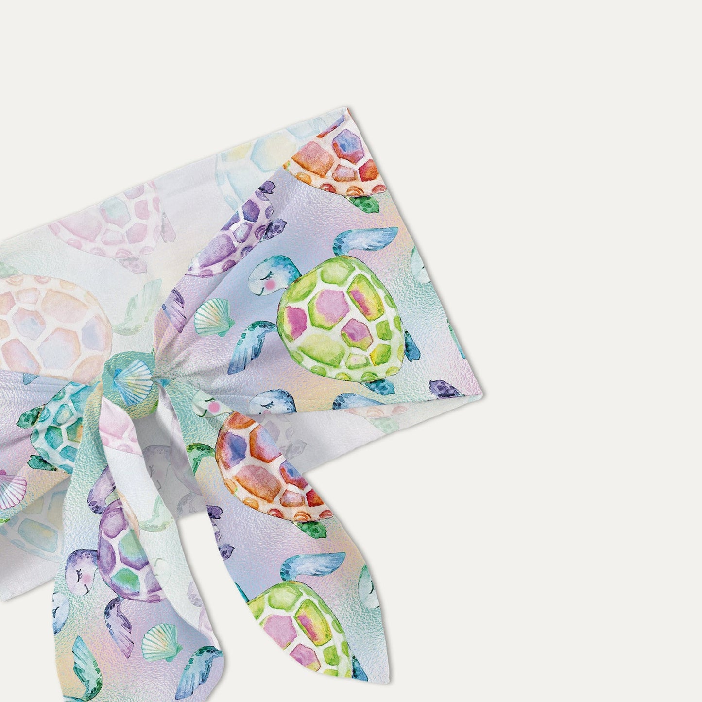 Women's trendy top with knot detail and cheerful sea motif Ivyshape