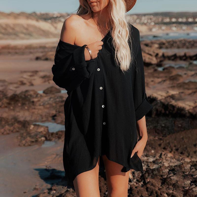 Women's breezy beach shirt with button details and casual fit Ivyshape
