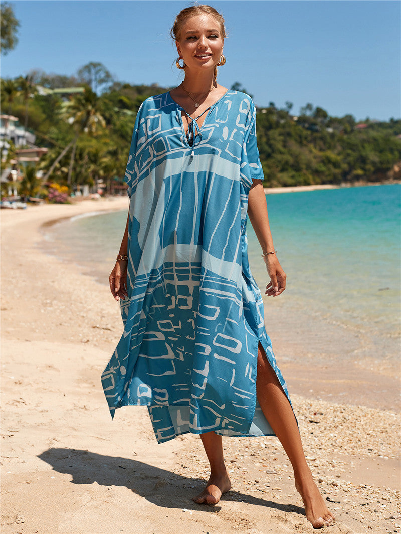 Women's lightweight beach tunic with modern graphic design Ivyshape