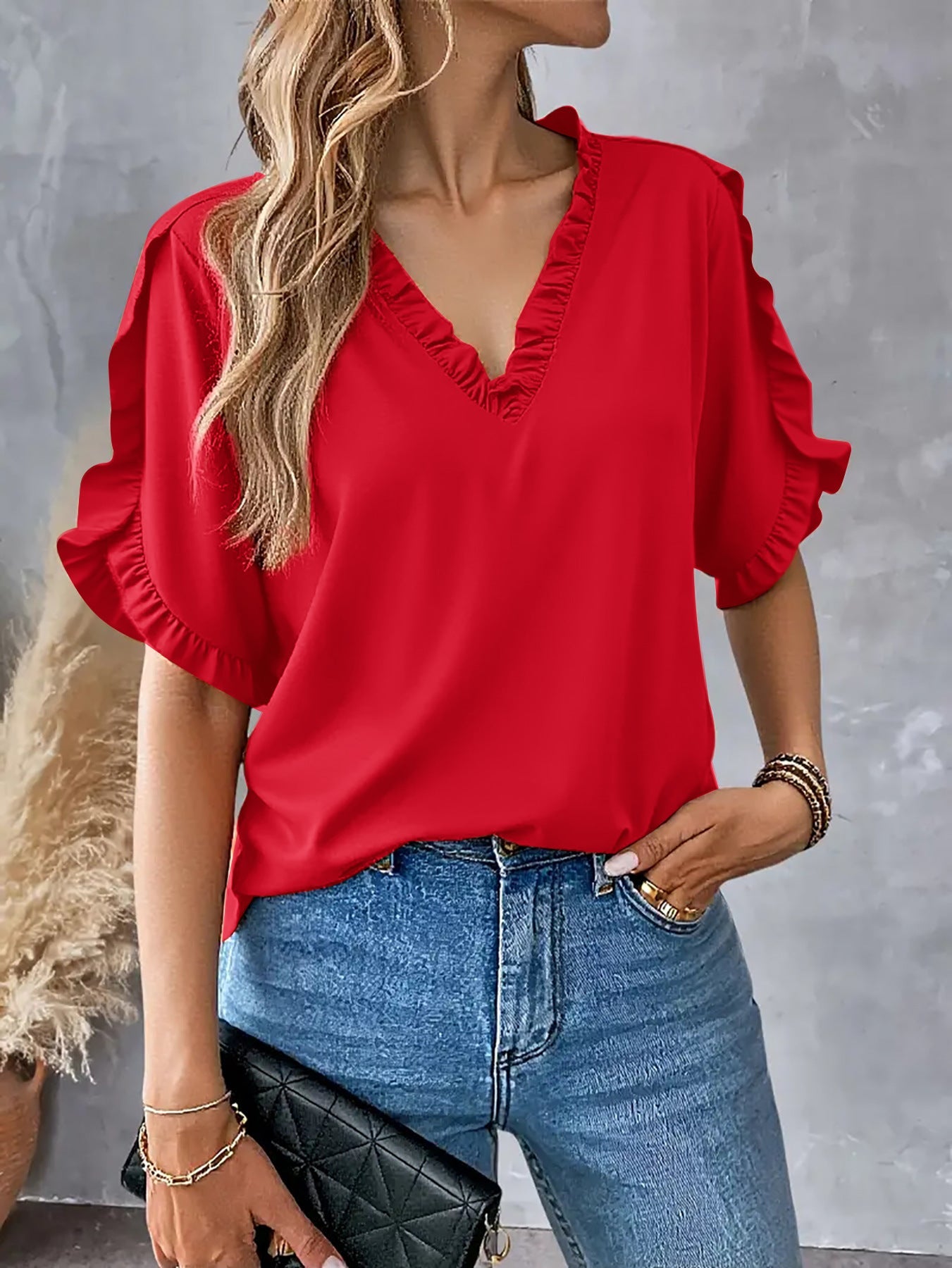 Ladies blouse with ruffle details and V-neck Ivyshape