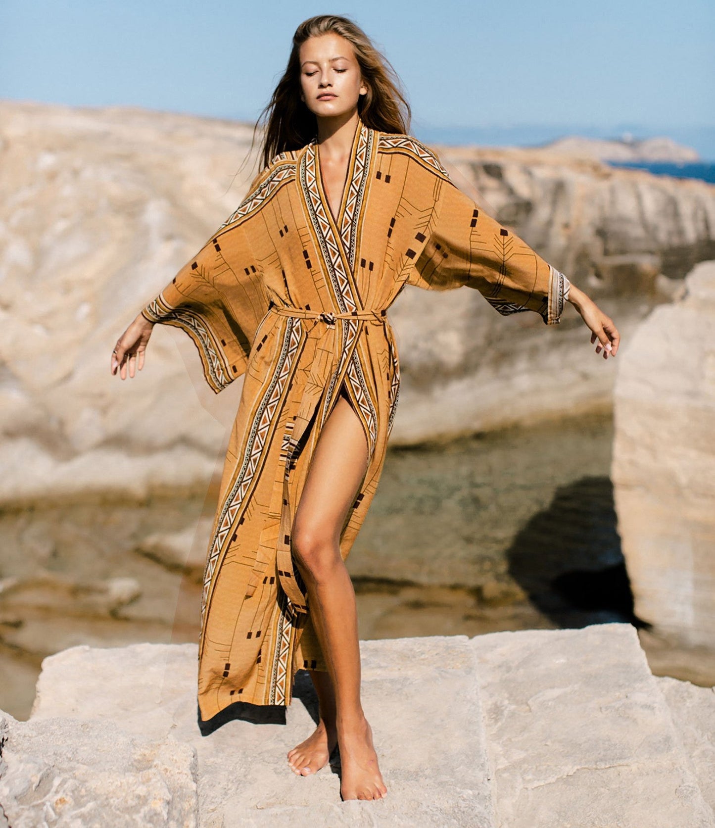 Women's Colorful Kimono with Loose Fit and Unique Pattern Ivyshape