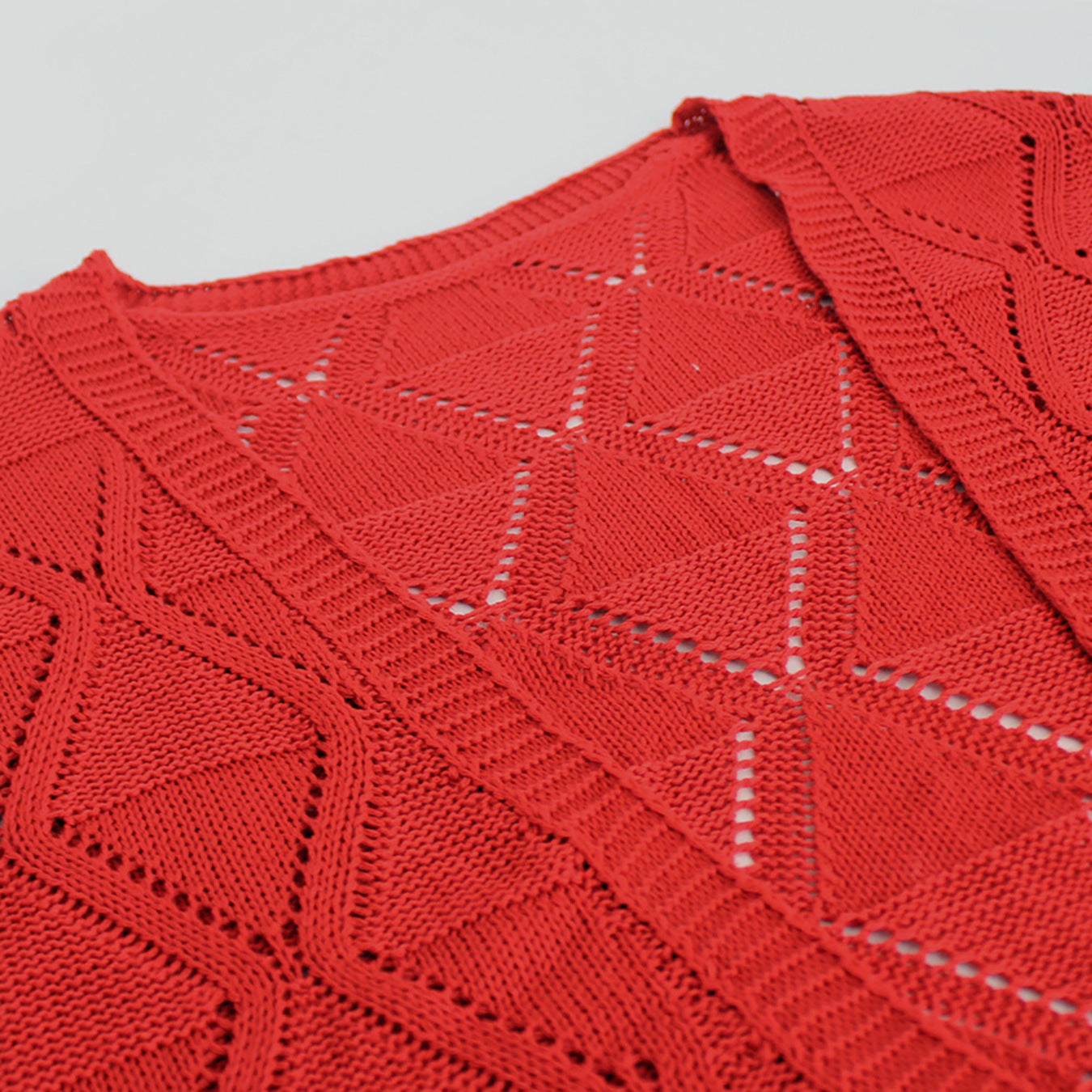 Women's casual knitted cardigan with elaborate hole pattern Ivyshape