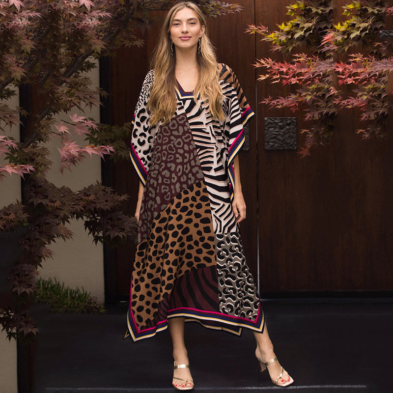 Women's Kaftan with modern animal patterns and elegant cut Ivyshape