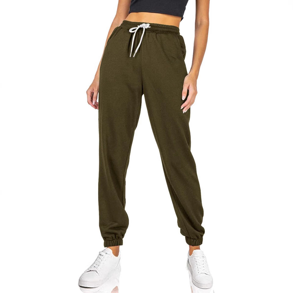 Women's comfortable sweatpants with elastic waistband and pockets Ivyshape