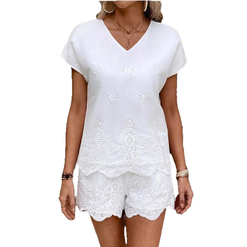 Ladies V-neck blouse set with elegant eyelet embroidery Ivyshape