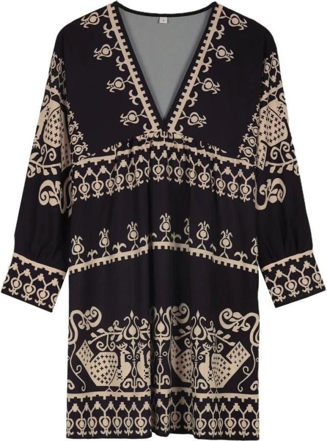 Women's casual dress with V-neck and rich pattern Ivyshape
