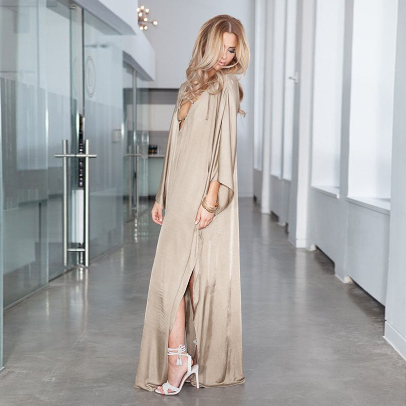 Women's maxi dress with deep V-neckline and loose fit Ivyshape
