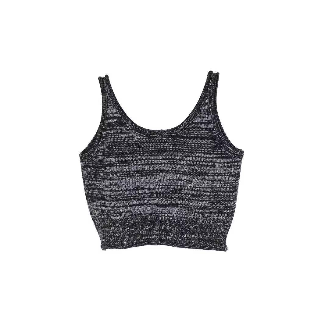 Ladies cropped knitted top with fine textured pattern and wide hem Ivyshape