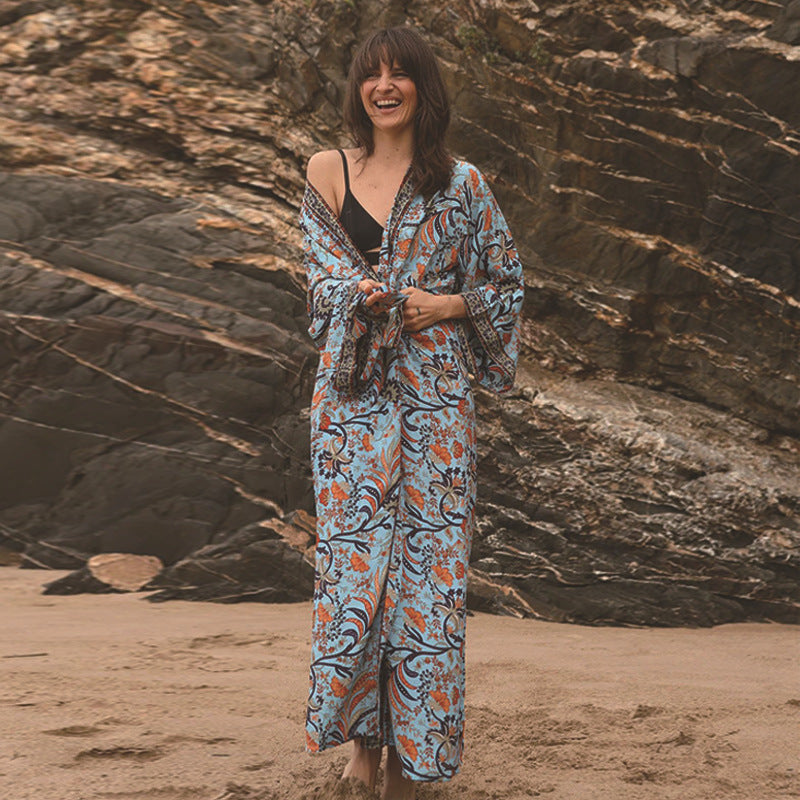 Women's maxi kimono with luxurious floral design and wide sleeves Ivyshape