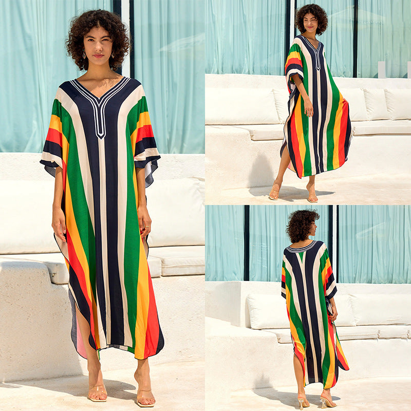 Ladies beach kaftan with cheerful floral design and loose fit Ivyshape