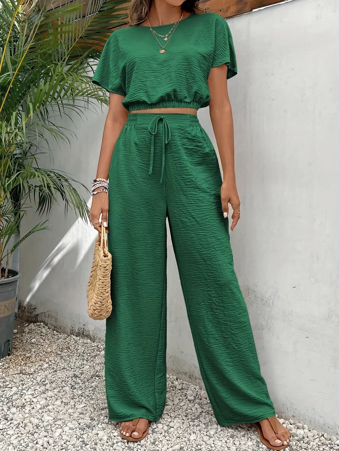 Women's Cropped Top and Wide-Leg Pants Set Ivyshape