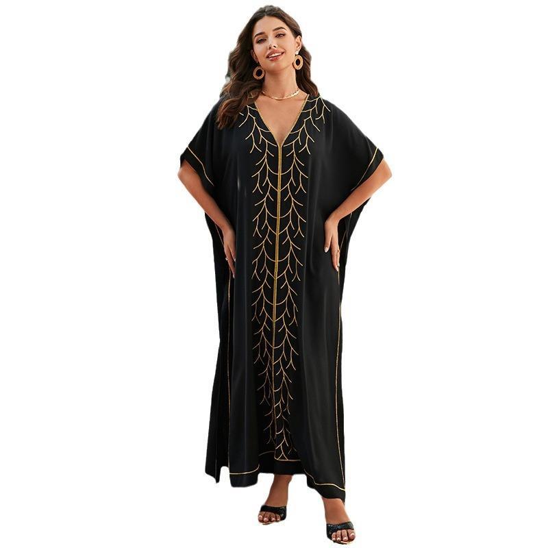 Women Elegant Maxi Kaftan with ornate decorations Ivyshape