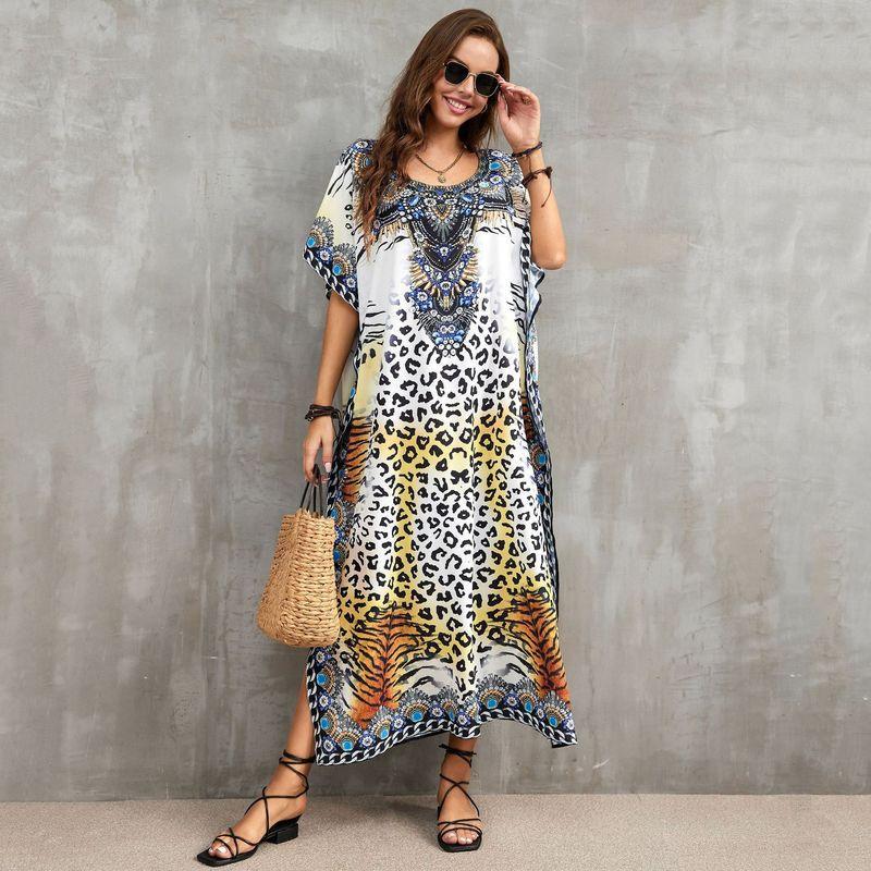 Ladies kaftan dress with majestic animal motif and side slits Ivyshape