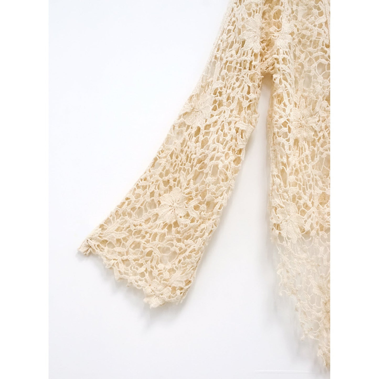 Ladies elegant Boho cardigan with romantic lace and fringe details Ivyshape