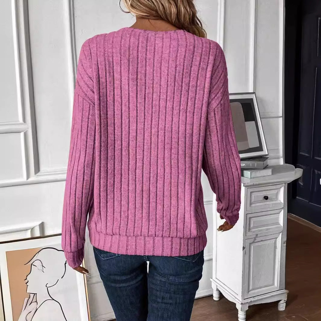 Women's knit sweater with V-neck and ribbed design Ivyshape