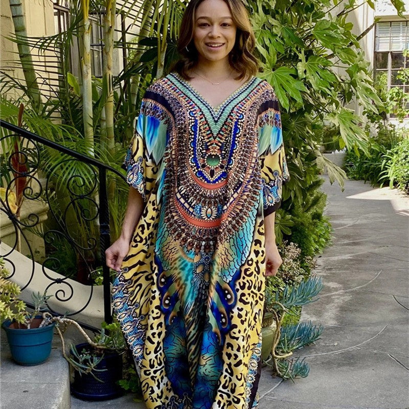 Women's long kaftan with impressive foil design Ivyshape
