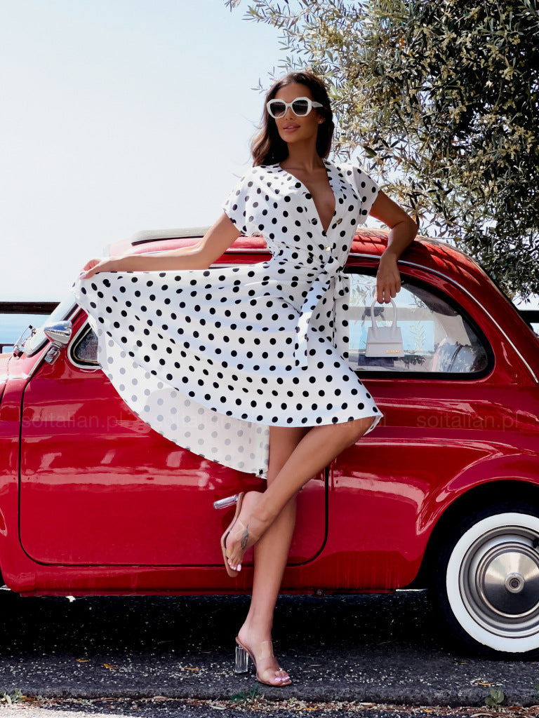Women's floral dress with tailored cut Ivyshape